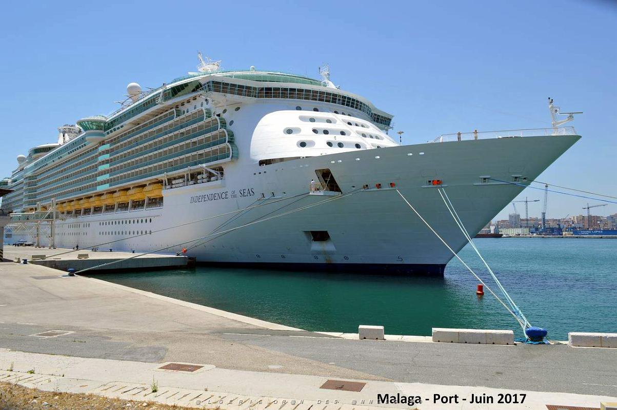 298- Malaga port.JPG